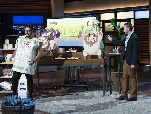 Alfonso (right) pitching Palmini on the set of “Shark Tank”