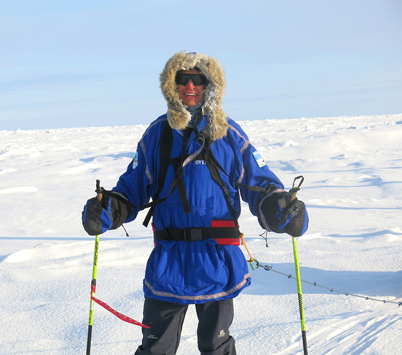 ►Shutts & Bowen’s Harvey E. Oyer III skied to the North Pole.