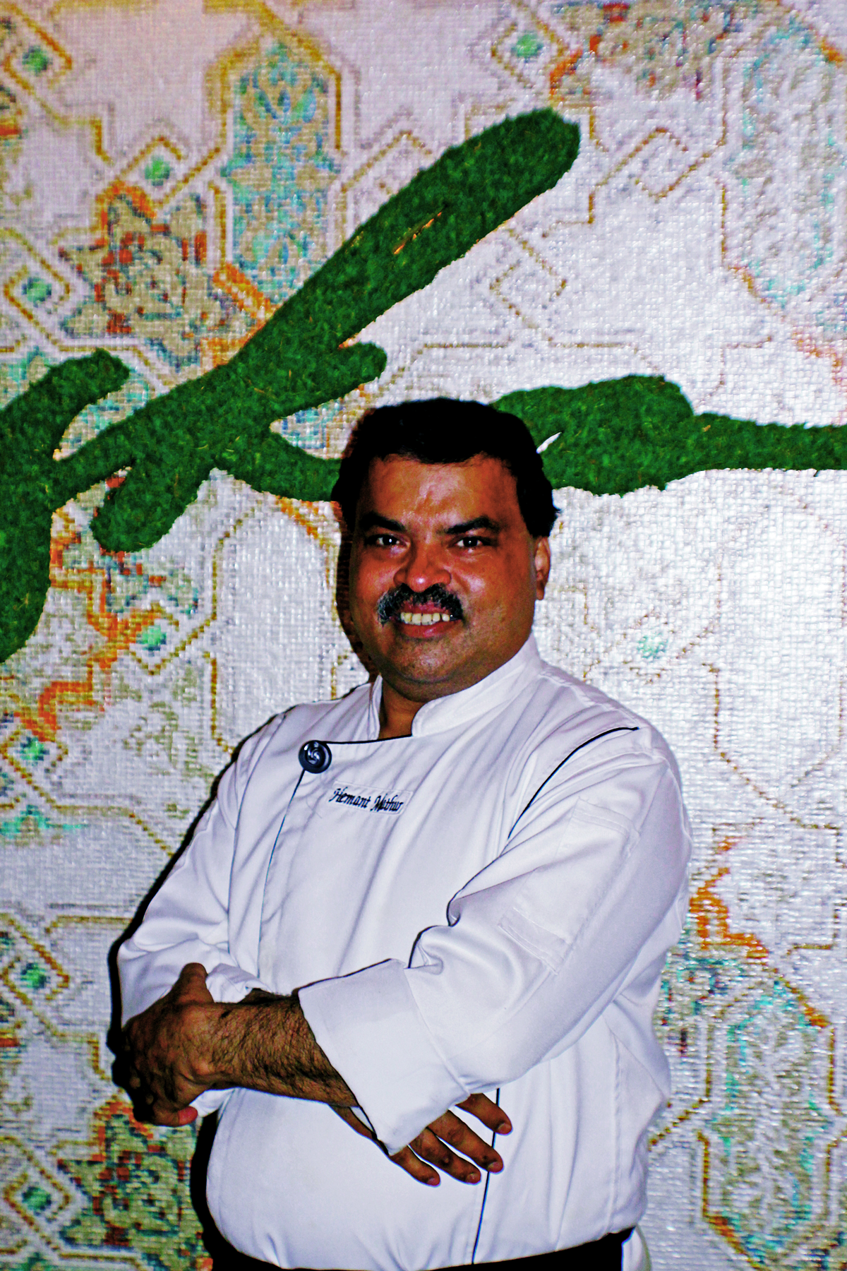 Award winning chef Hemant Mathur is leading the kitchen at Maska, Rickshaw Hospitality Group’s new restaurant in Midtown. In 2004, Mathur opened Devi near New York’s Union Square, which, became the country’s first Michelin-starred Indian restaurant. In 2010, he opened Tulsi, on Manhattan’s east side, which also received a Michelin star. Mathur is known for his skill with the Indian clay oven, and the restaurant is offering traditional and progressive Indian cuisine.