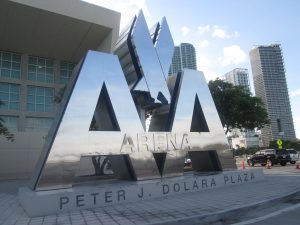 American Airlines logo outside AmericanAirlines Arena
