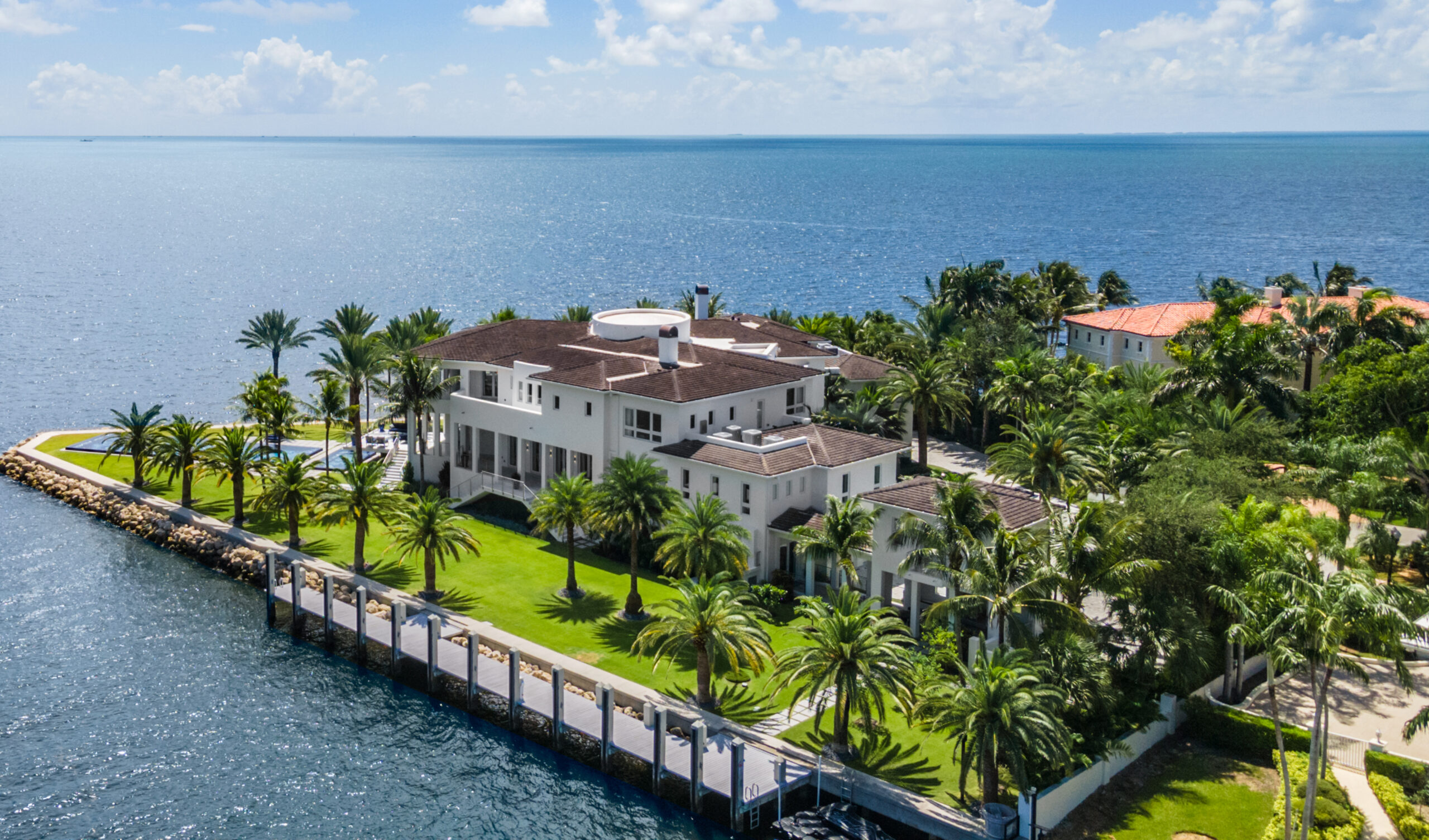Jills Zeder Group waterfront mansion