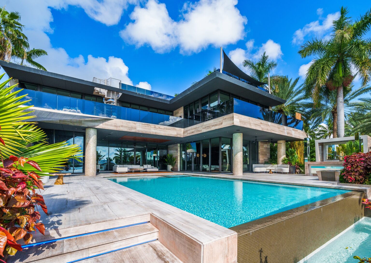New Construction Home Nets Priciest Sale on Palm Island S. Florida