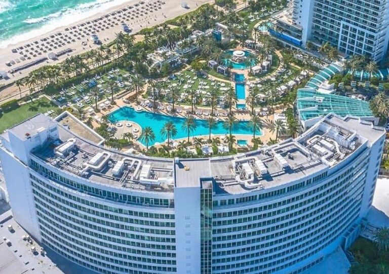 Two Condo Penthouses in Fontainebleau Resort in Miami Beach Close for ...