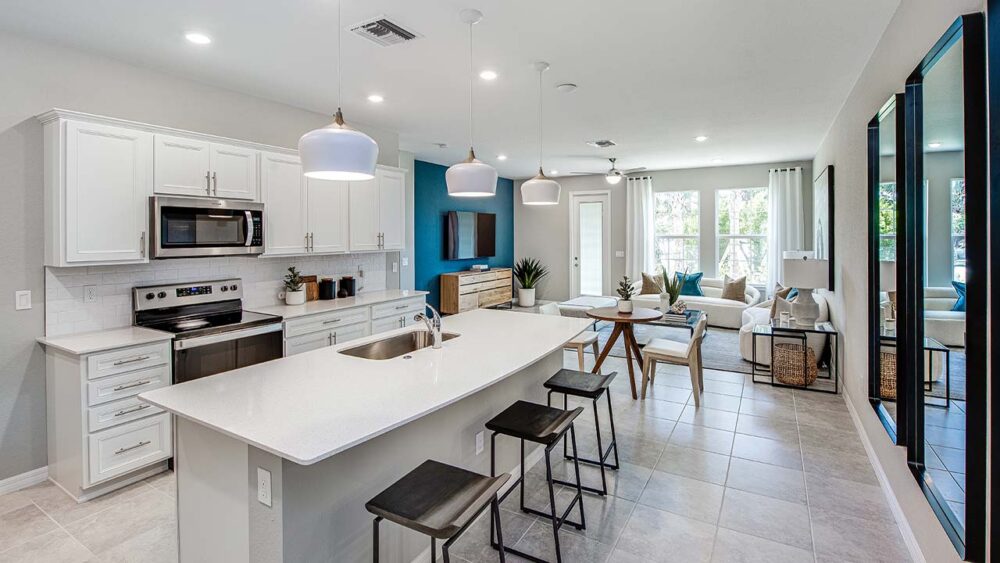 Tour Pulte Homes Two Furnished Models At Emory In Plantation S   Pulte Home Kitchen 1000x563 